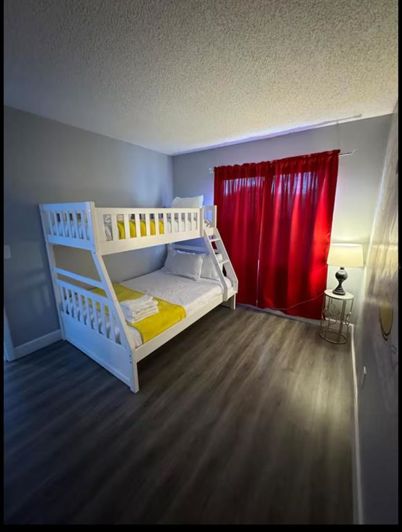 Image No.9-2 Bed Property for sale