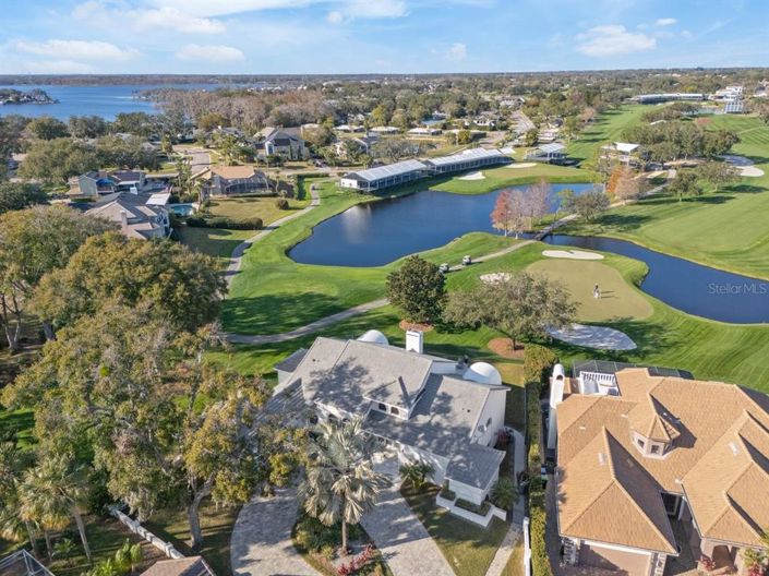 Image No.63-6 Bed Property for sale