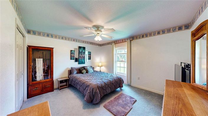 Image No.7-3 Bed Property for sale