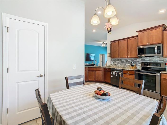 Image No.14-4 Bed Property for sale