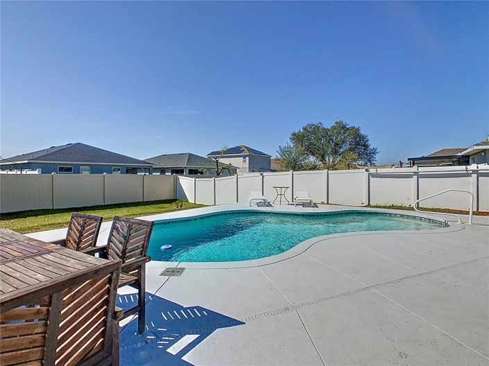 Image No.45-4 Bed Property for sale