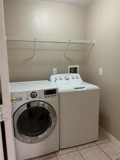 Image No.42-5 Bed Property for sale