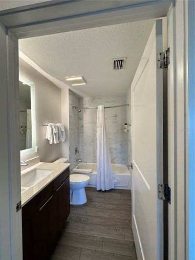 Image No.16-3 Bed Property for sale