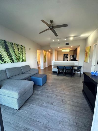 Image No.8-3 Bed Property for sale