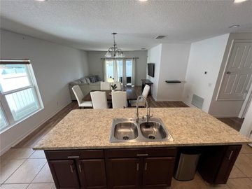 fa005713