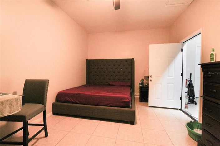 Image No.17-4 Bed Property for sale