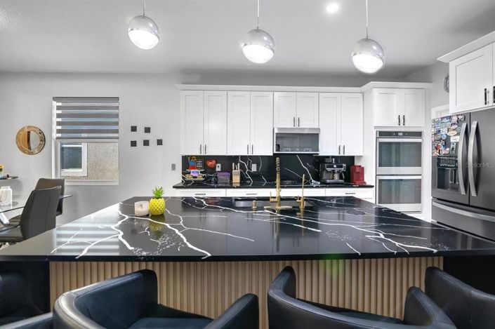 Image No.8-Propriété de 4 chambres à vendre à Kissimmee