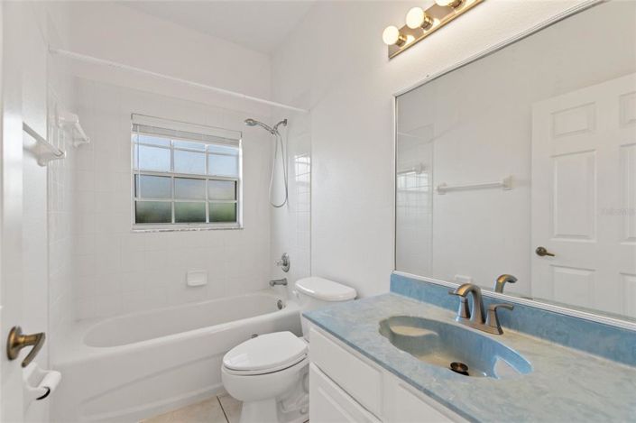 Image No.15-3 Bed Property for sale