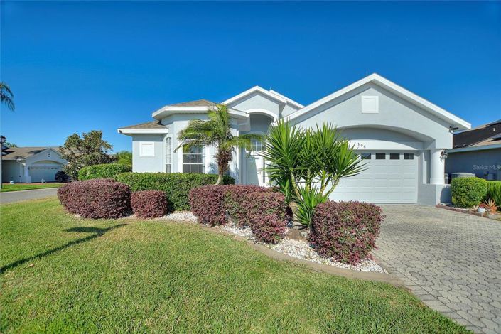 Image No.30-3 Bed Property for sale