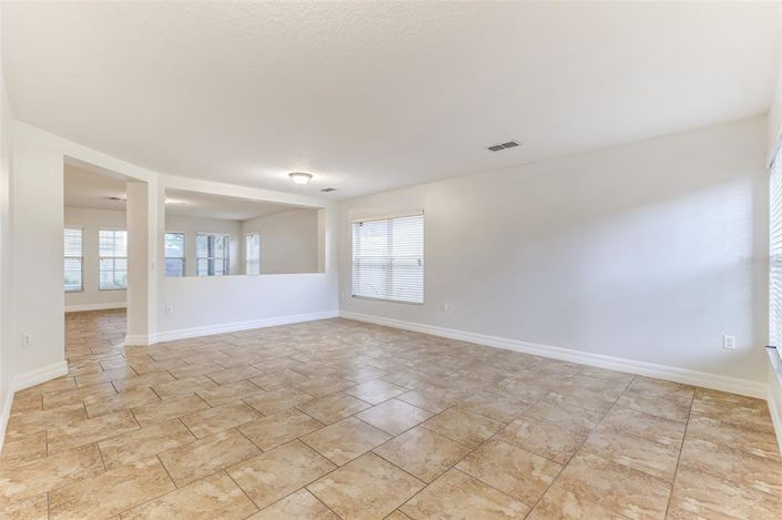 Image No.7-3 Bed Property for sale