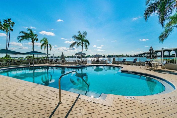 Image No.34-2 Bed Property for sale