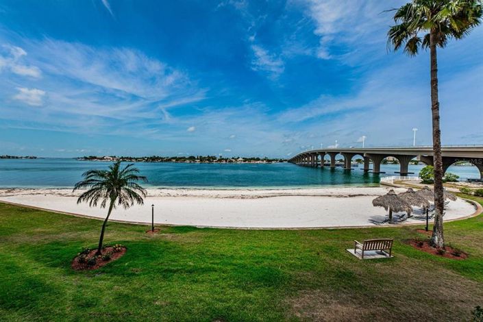 Image No.36-2 Bed Property for sale