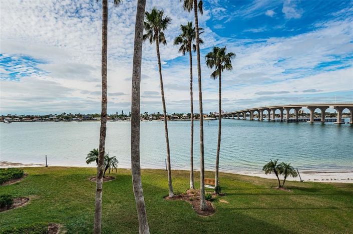 Image No.38-2 Bed Property for sale