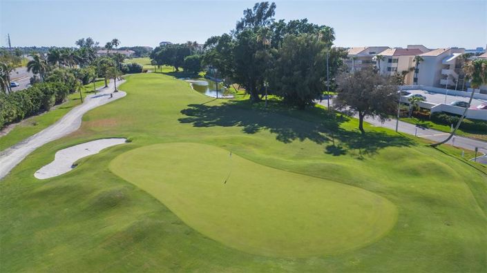 Image No.34-2 Bed Property for sale