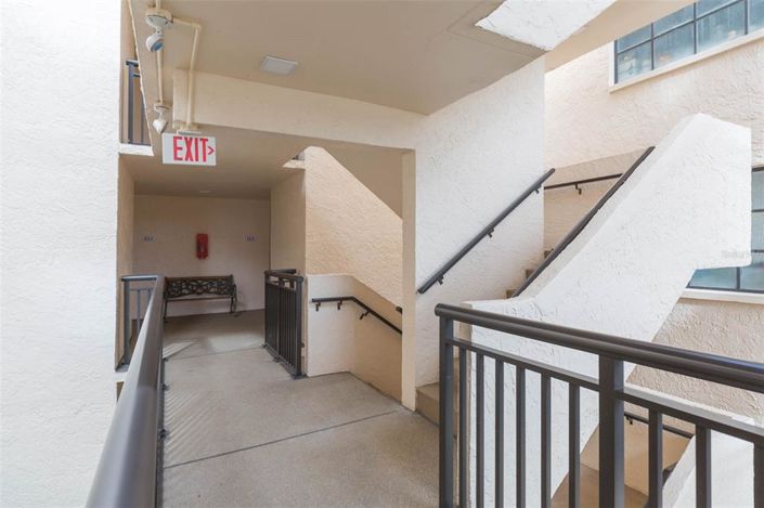 Image No.4-2 Bed Property for sale