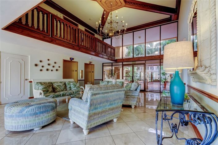 Image No.44-2 Bed Property for sale