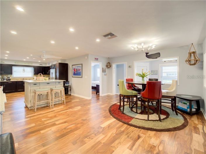 Image No.24-3 Bed Property for sale