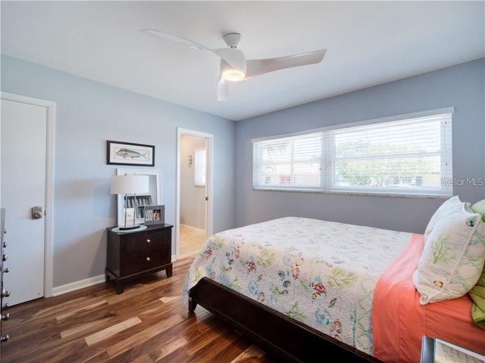 Image No.30-3 Bed Property for sale