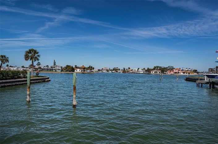 Image No.15-3 Bed Property for sale