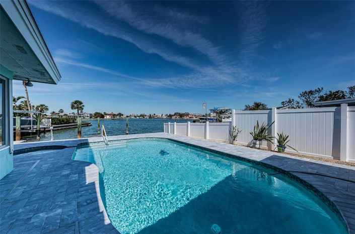 Image No.38-3 Bed Property for sale