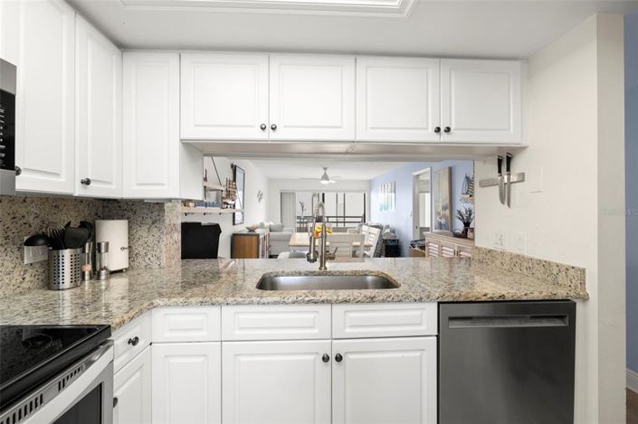 Image No.8-Propriété de 2 chambres à vendre à Floride