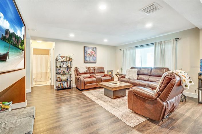 Image No.8-Propriété de 6 chambres à vendre à Clermont