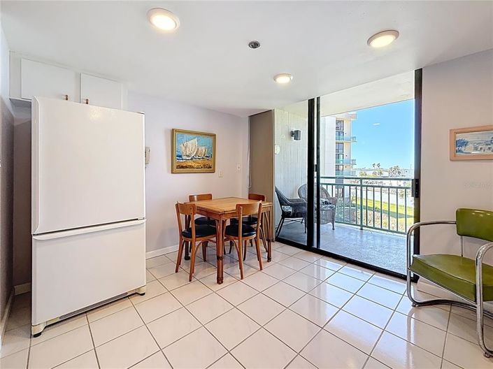 Image No.10-3 Bed Property for sale