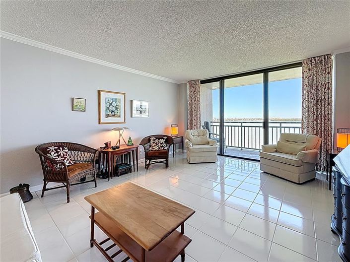 Image No.23-3 Bed Property for sale