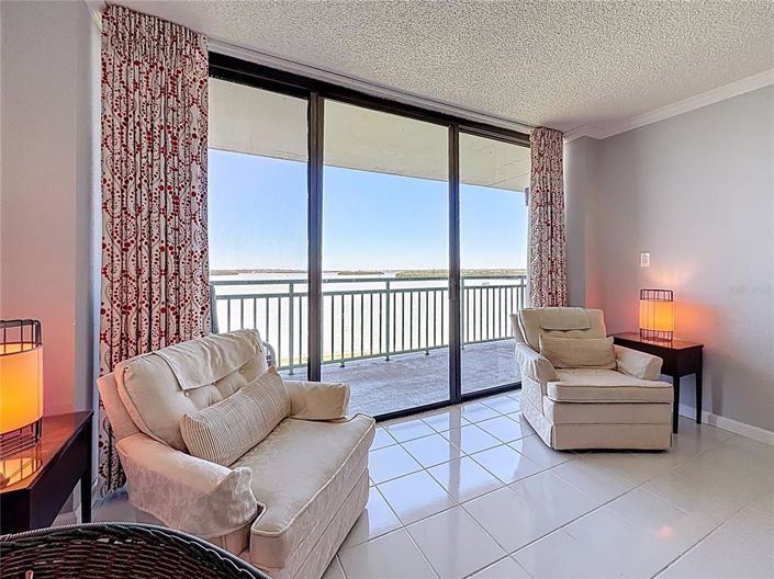 Image No.26-3 Bed Property for sale