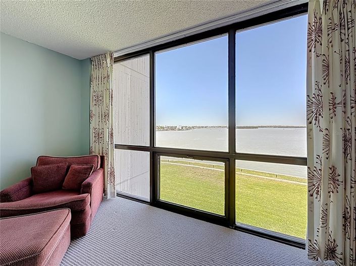 Image No.43-3 Bed Property for sale