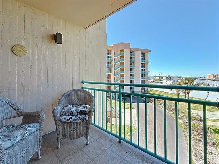 Image No.68-3 Bed Property for sale