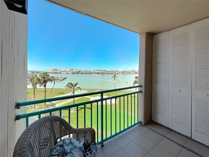 Image No.72-3 Bed Property for sale