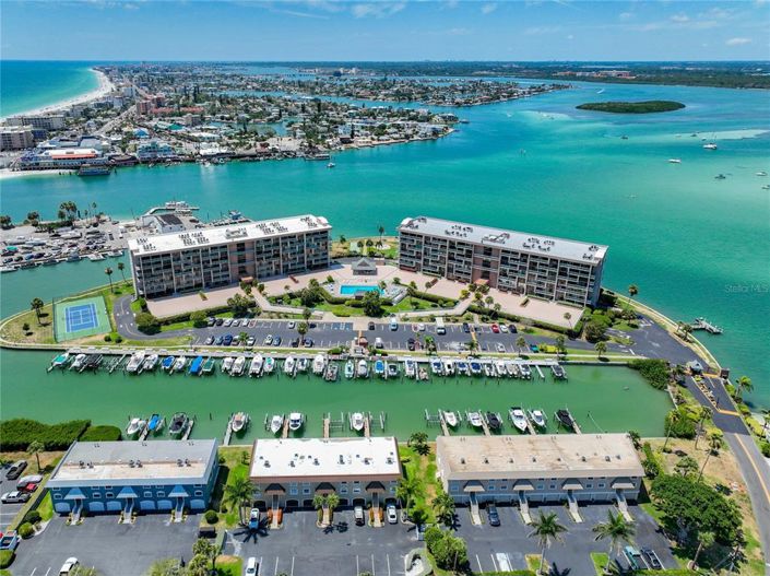 Image No.82-3 Bed Property for sale