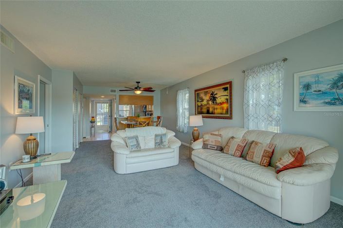 Image No.15-2 Bed Property for sale