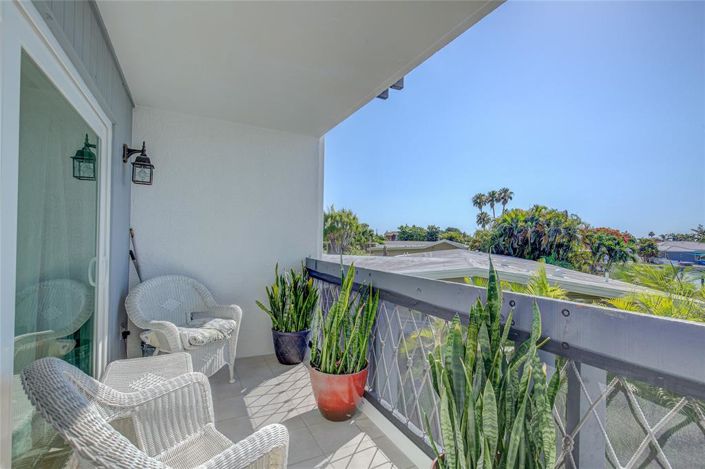 Image No.30-2 Bed Property for sale