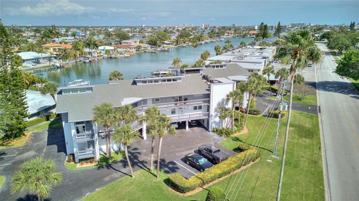 Image No.36-2 Bed Property for sale