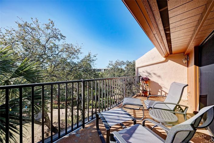 Image No.24-3 Bed Property for sale