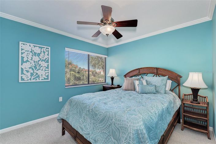 Image No.26-3 Bed Property for sale