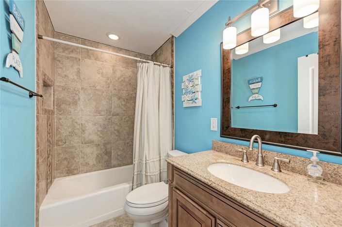 Image No.28-3 Bed Property for sale