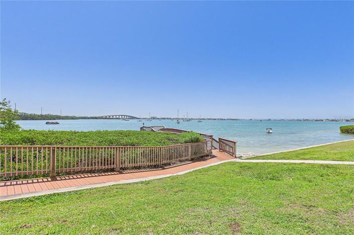 Image No.34-Propriété de 2 chambres à vendre à Floride