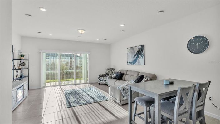 Image No.13-3 Bed Townhouse for sale