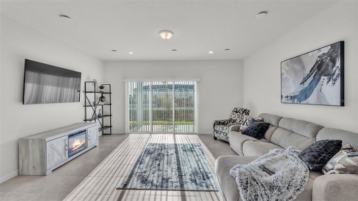 Image No.14-3 Bed Townhouse for sale