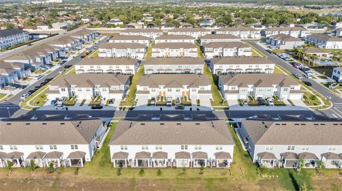 Image No.40-3 Bed Townhouse for sale