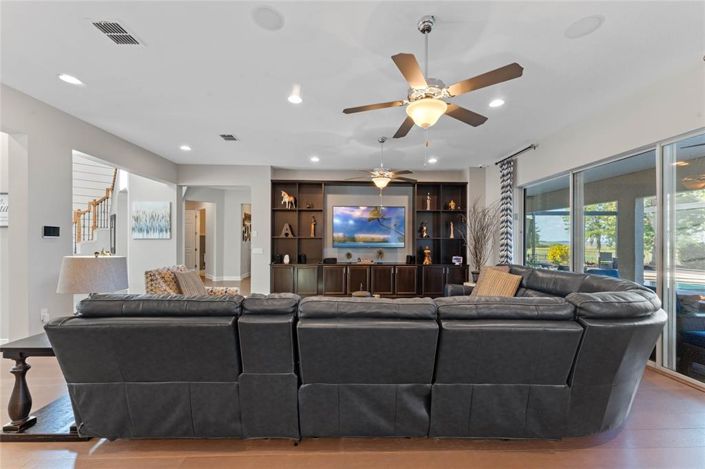 Image No.12-Propriété de 5 chambres à vendre à Kissimmee