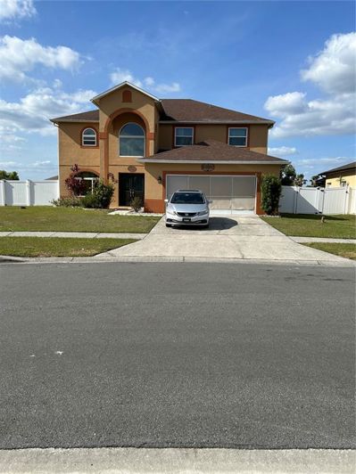 Image No.1-4 Bed Property for sale
