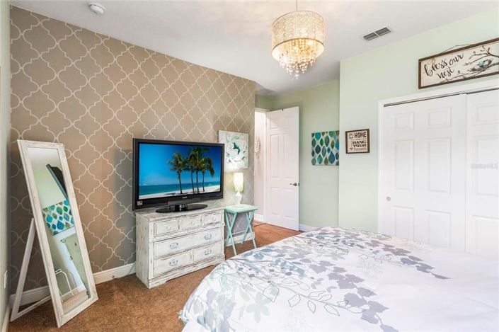 Image No.30-3 Bed Property for sale