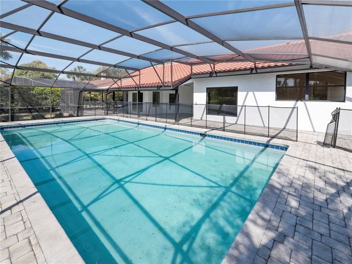 Image No.42-4 Bed Property for sale