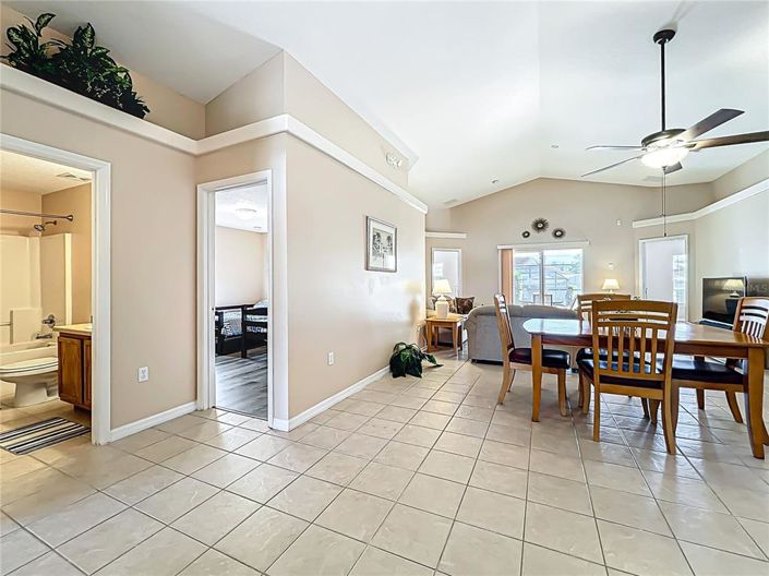 Image No.6-Propriété de 4 chambres à vendre à Davenport