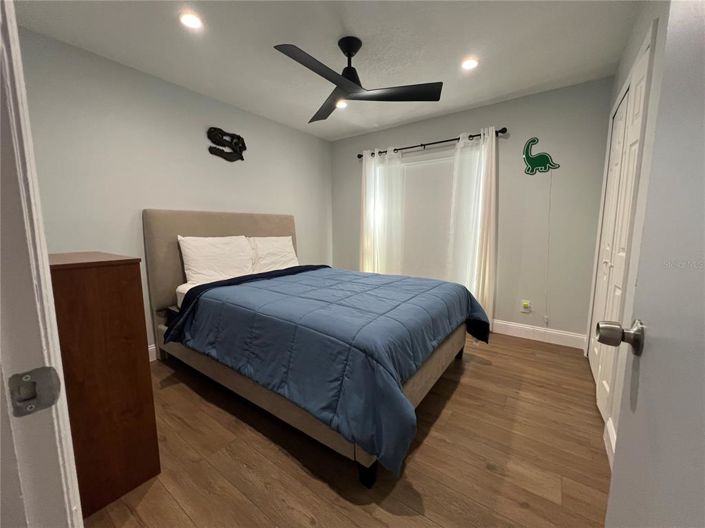 Image No.20-3 Bed Property for sale