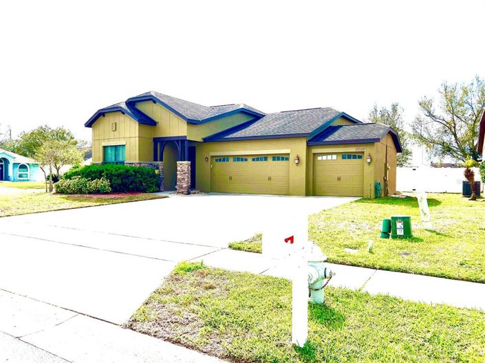 Image No.1-Propriété de 4 chambres à vendre à Kissimmee